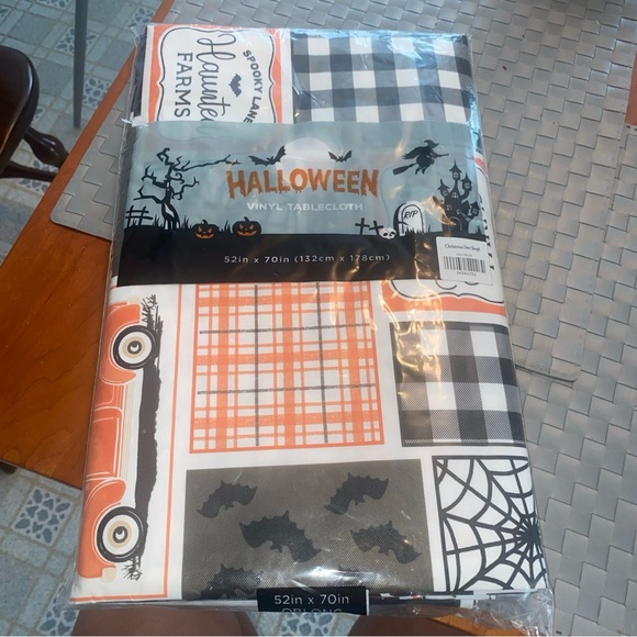 Halloween flannel backed tablecloth 52x 70 oblong NWT sealed patchwork - Picture 2 of 3